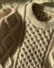 Detaljebillede af hvid Dagmar Sweater Junior