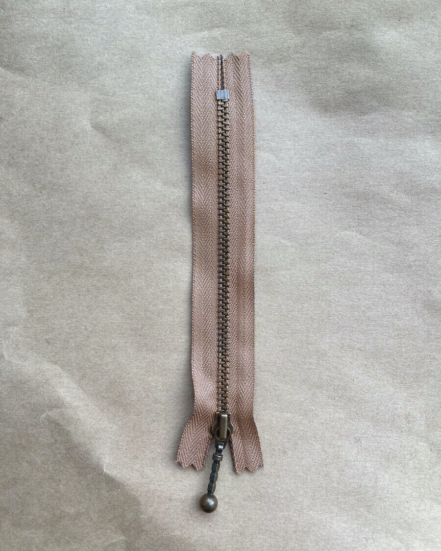 Zipper 14 cm - Hazelnut – PetiteKnit