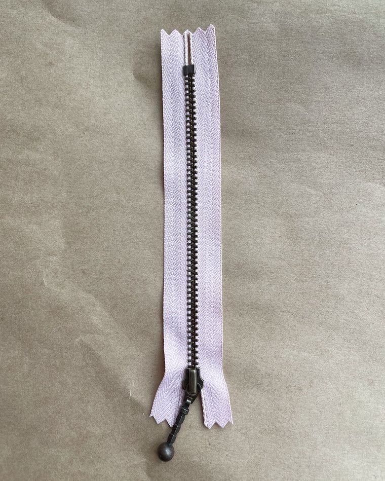 UDENLANDSKE FORHANDLERE Zipper 14 cm - Powder pink - Wholesale