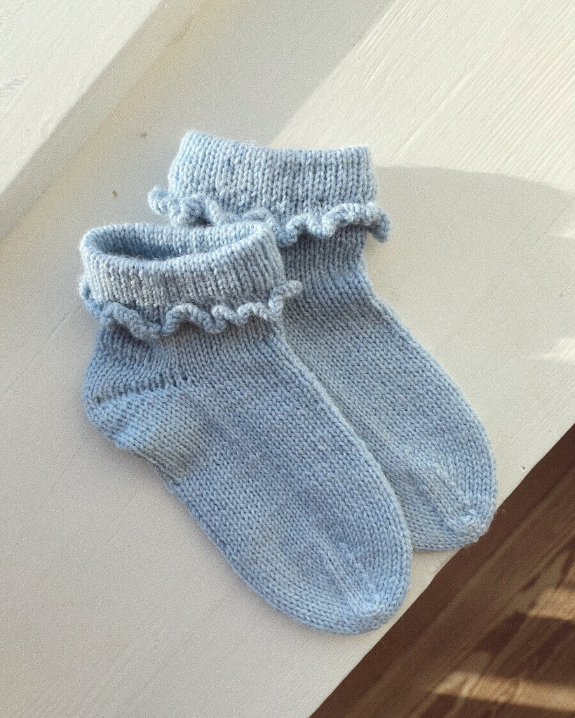 Ruffle Socks Junior – PetiteKnit