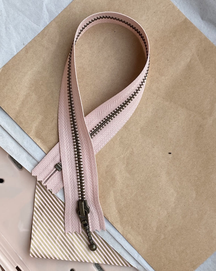 Zipper 35 cm - Powder pink - Wholesale